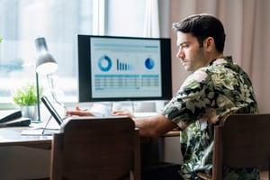 working-homewhite-caucasian-male-adult-wear-casual-cloth-working-with-desktop-check-analysing-business-data-chart-dinining-table-home-home-isolate-quarantine-ideaswork-remote-concept